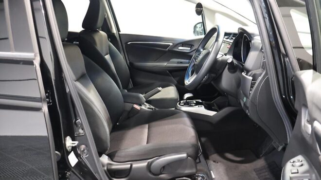 2016 Honda Fit Hybrid Hybrid F-Package image 306048