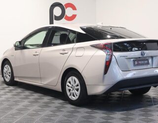 2018 Toyota Prius S SAFETY PLUS image 304227