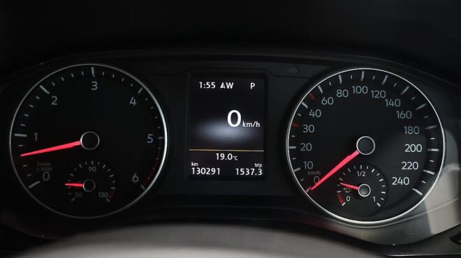 2017 Volkswagen Amarok DC 4M V6 550NM Aventura, Ute Master Hard Lid image 308882