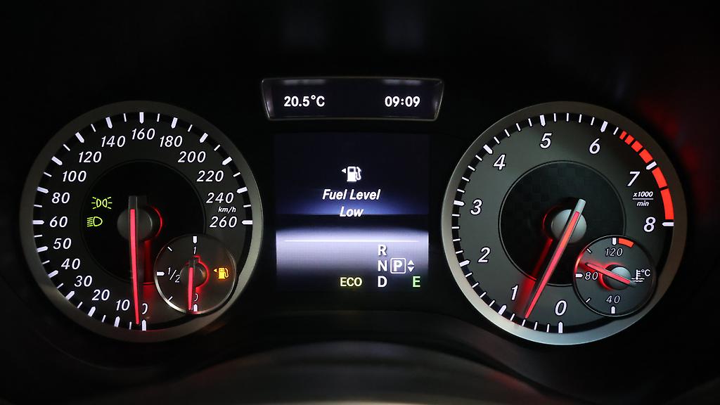 2013 Mercedes-benz A 180 Low KMs – Cruise Control – Paddle Shift image 307301
