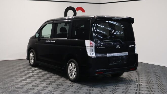 2012 Honda Step Wagon Spada image 311687