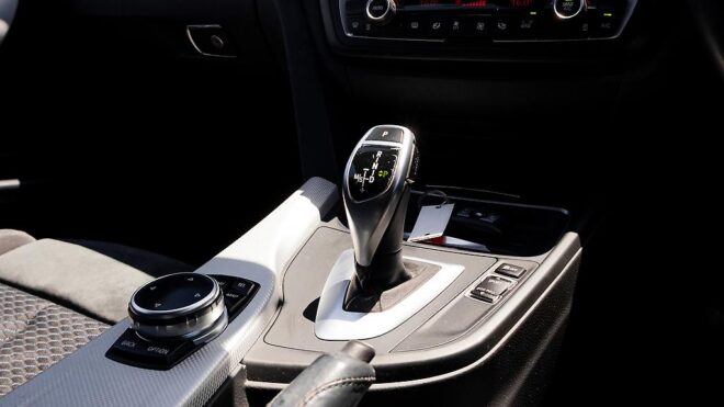 2014 Bmw 320i M sports, Parking sensors,  Low KM’s!! image 312437