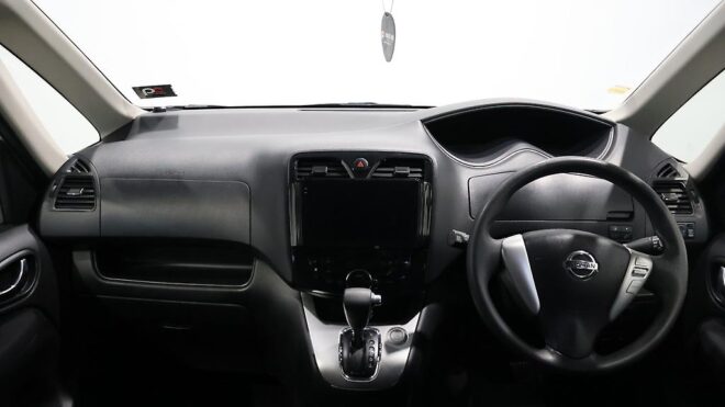 2013 Nissan Serena S-HYBRID Highway Star, Cruise Control, Reverse Camera image 310226