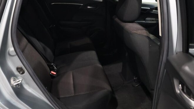 2016 Honda Fit F Package Reverse Camera – Steering Wheel Controls image 312239