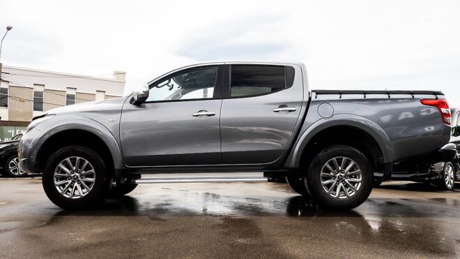 2018 Mitsubishi Triton DC GLXR 5AT 2.4D/5AT 2WD NZ NEW image 311943