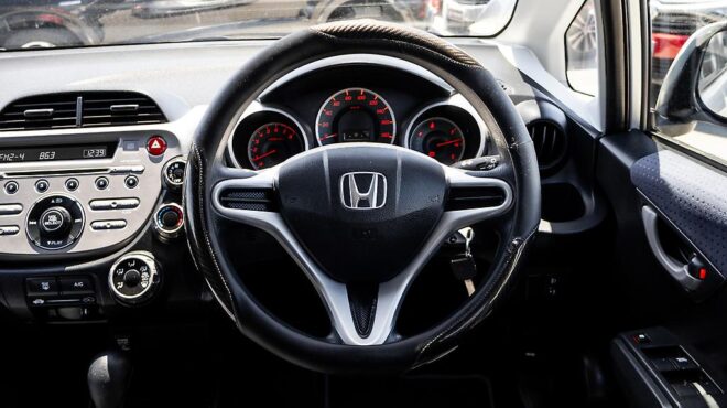 2009 Honda Fit S model slick design image 309441