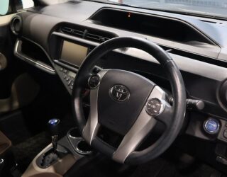 2014 Toyota Aqua G Model – Push Button Start, Reverse Camera image 310289