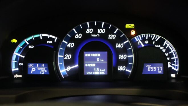 2012 Toyota Camry Hybrid G-Package image 311865