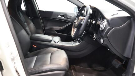 2014 Mercedes-benz A 180 Leather, Electric, Heated Seats image 313493