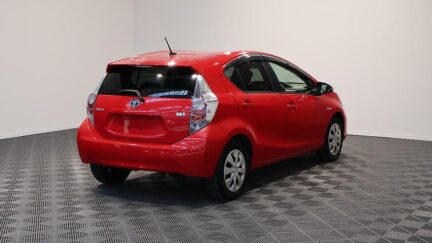 2014 Toyota Aqua Push Button Start image 319112