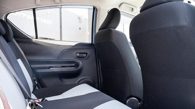 2014 Toyota Aqua S model Hybrid, Push Start, Low KMS image 309191