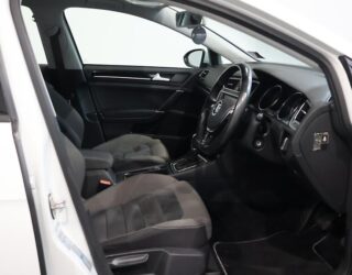 2014 Volkswagen Golf 1.4L TSI Highline OZ Racing Wheels image 311880