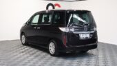 2012 Mazda Biante 20C 8 Seater! image 311485