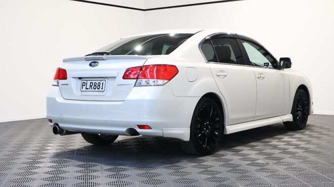 2010 Subaru Legacy 2.5 GT Sedan image 313195