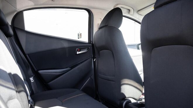 2016 Mazda Demio 13S Touring, Push start, Heated seats image 309640