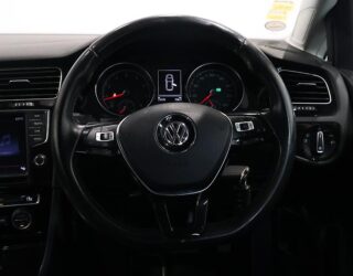 2014 Volkswagen Golf 1.4L TSI Highline OZ Racing Wheels image 311885