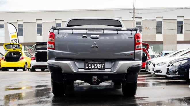 2018 Mitsubishi Triton DC GLXR 5AT 2.4D/5AT 2WD NZ NEW image 311944