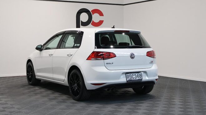 2014 Volkswagen Golf 1.4L TSI Highline OZ Racing Wheels image 311876