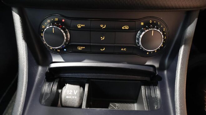 2014 Mercedes-benz A 180 Low KMs image 310849