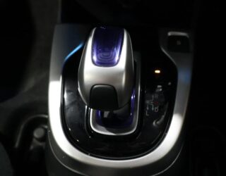 2016 Honda Fit F Package Reverse Camera – Steering Wheel Controls image 312247