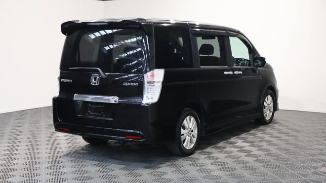 2012 Honda Step Wagon Spada image 311688