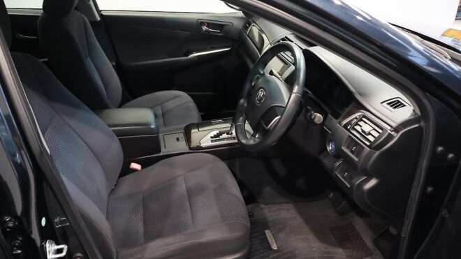 2013 Toyota Camry Hybrid G Package, Cruise Control image 309719