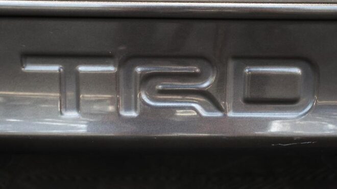 2012 Toyota Vellfire TRD 2.4Z image 311723