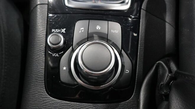 2013 Mazda Axela Sports 20S Touring image 311417