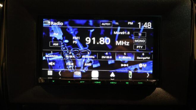 2014 Toyota Harrier Leather, Reverse Camera, NZ Radio image 310333