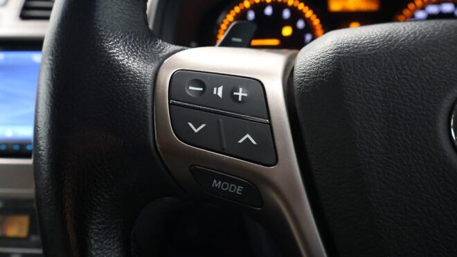 2012 Toyota Avensis Wagon Li image 311823