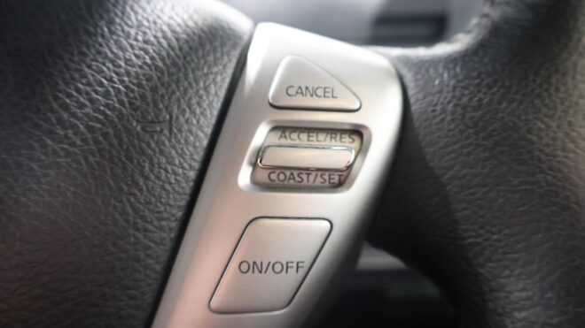 2013 Nissan Serena Highwaystar S-Hybrid image 311473