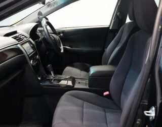 2013 Toyota Camry Hybrid G Package, Cruise Control image 309720