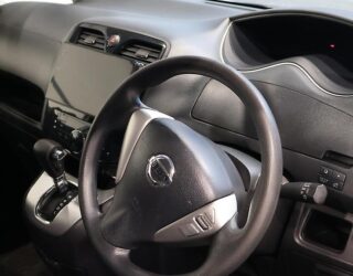 2013 Nissan Serena S-HYBRID Highway Star, Cruise Control, Reverse Camera image 310227