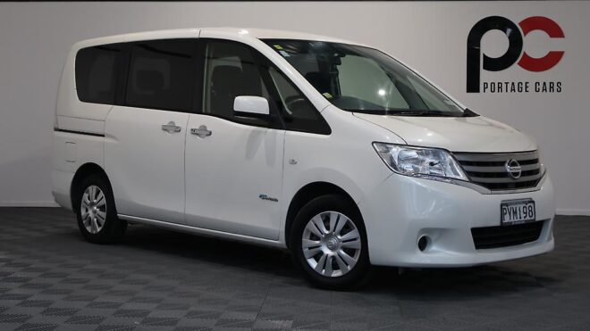 2013 Nissan Serena S-HYBRID Highway Star, Cruise Control, Reverse Camera image 310213
