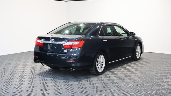 2013 Toyota Camry Hybrid G Package, Cruise Control image 309716