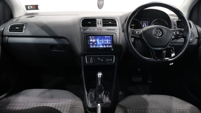 2015 Volkswagen Polo TSI Comfortline Apple Car Play & Android Auto image 308985