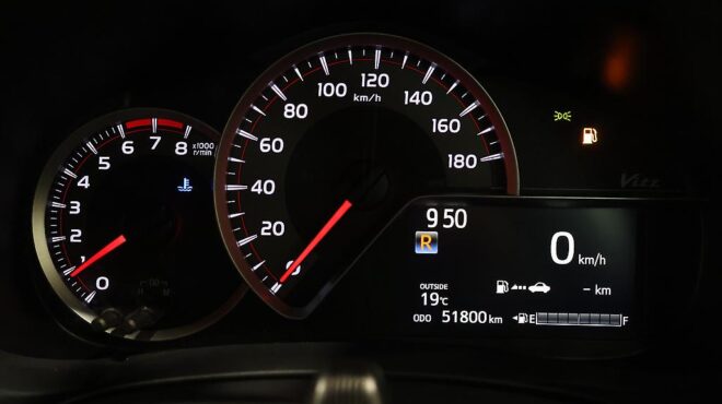 2016 Toyota Vitz 1.3 Push Start, Reverse Camera image 309508