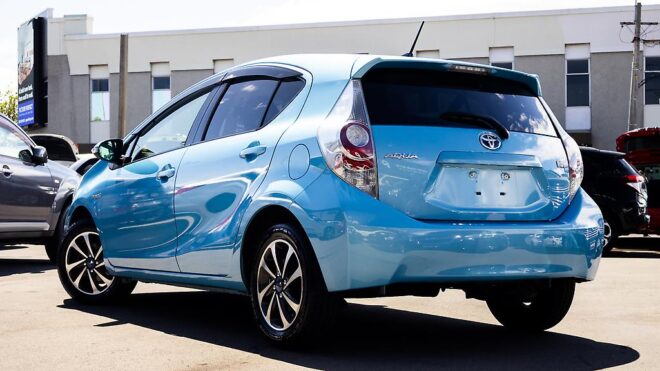 2014 Toyota Aqua S model Hybrid, Push Start, Low KMS image 309186