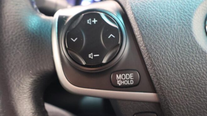 2012 Toyota Camry Hybrid G-Package image 311871