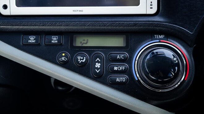 2014 Toyota Aqua S model Hybrid, Push Start, Low KMS image 309196