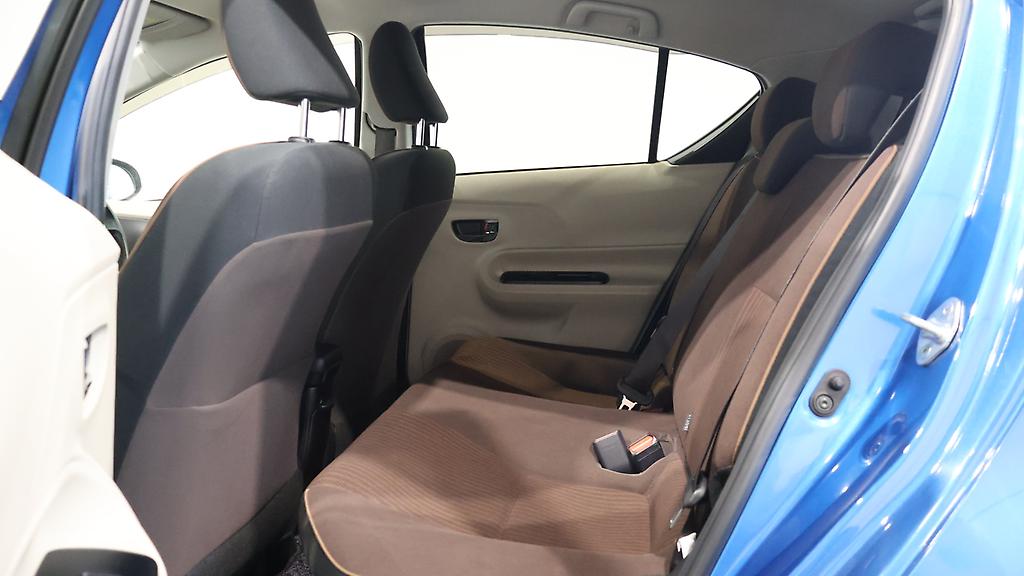 2012 Toyota Aqua G Model, Push Start Low Kms image 311592