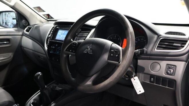 2018 Mitsubishi Triton D/CAB GLXR 2.4D/6MT image 309321