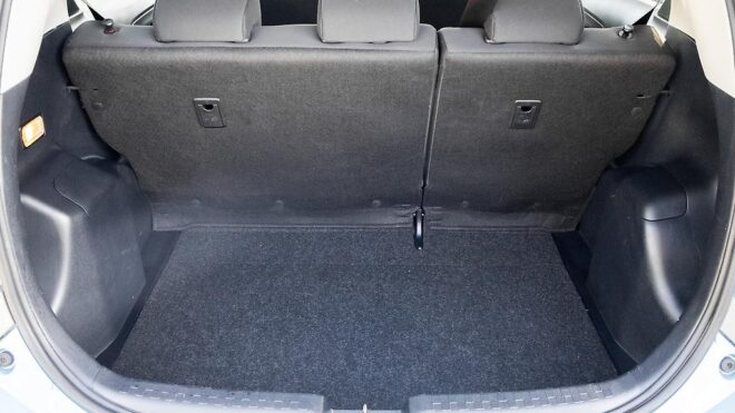 2014 Toyota Aqua S model Hybrid, Push Start, Low KMS image 309201