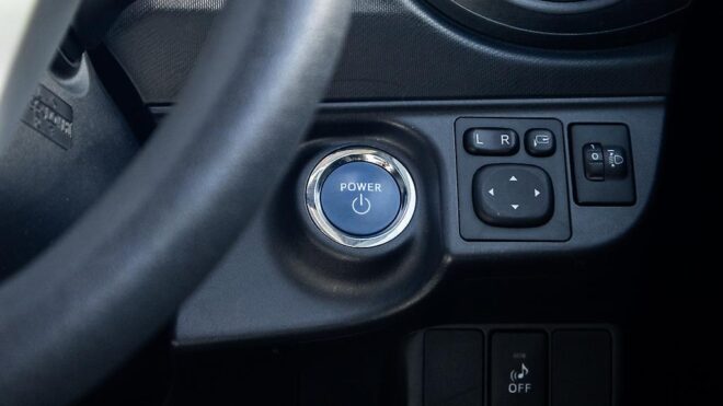 2014 Toyota Aqua S model Hybrid, Push Start, Low KMS image 309195