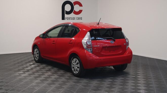 2014 Toyota Aqua Push Button Start image 319111