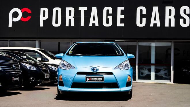 2014 Toyota Aqua S model Hybrid, Push Start, Low KMS image 309184