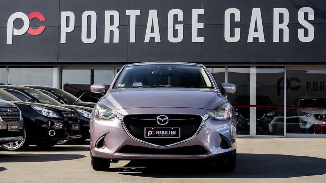 2016 Mazda Demio 13S Touring, Push start, Heated seats image 309633