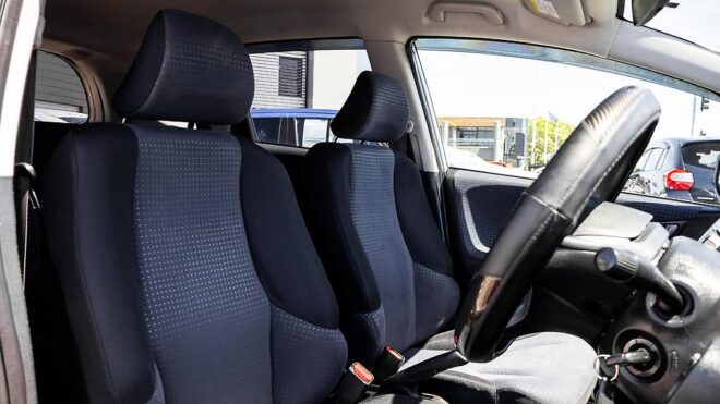 2009 Honda Fit S model slick design image 309437