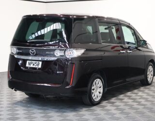 2012 Mazda Biante 20C 8 Seater! image 311484
