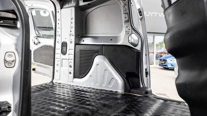 2016 Peugeot Partner 1.6 LWB, 5 SPD Manual, 3 seater NZ NEW image 311244